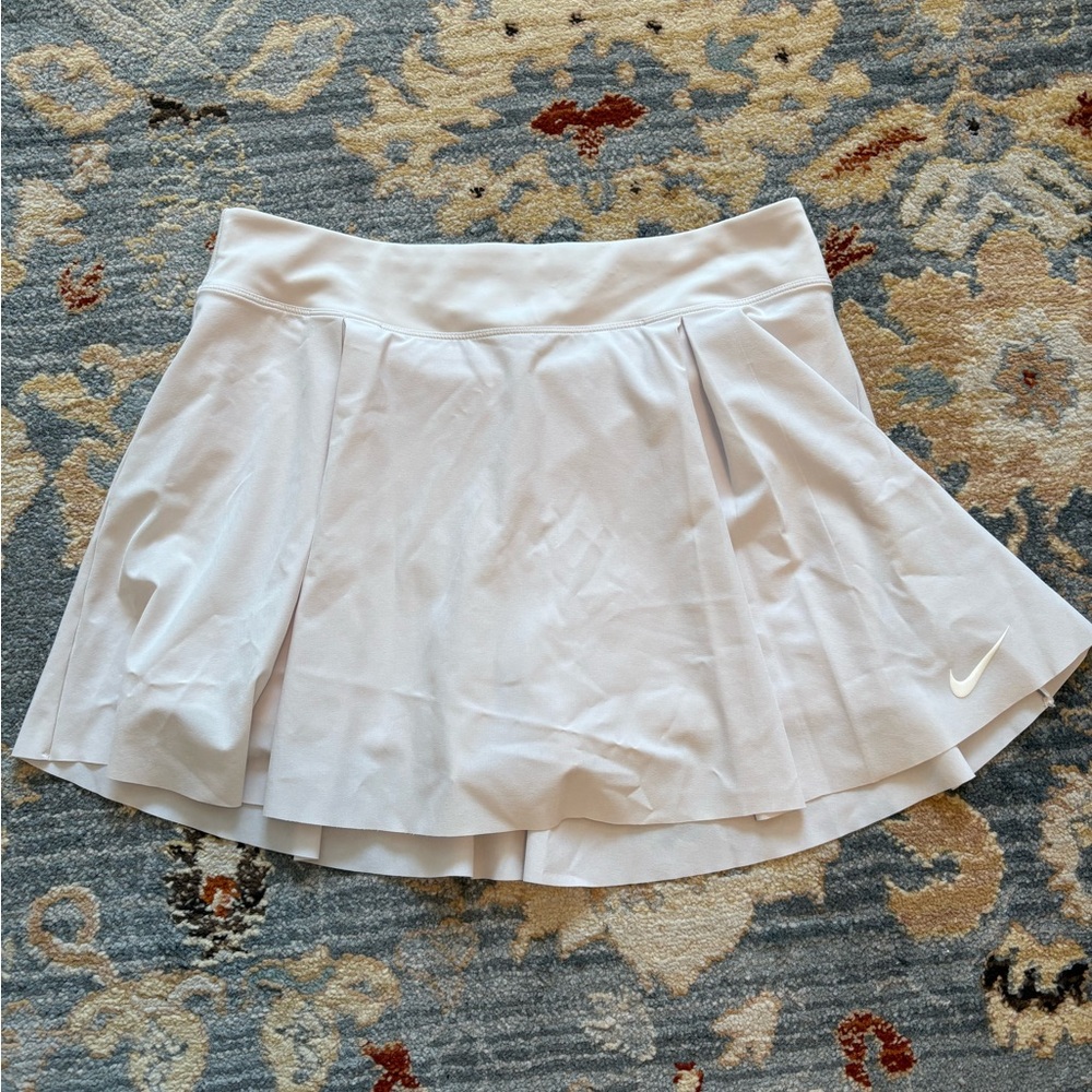 Nike Women’s White Skort